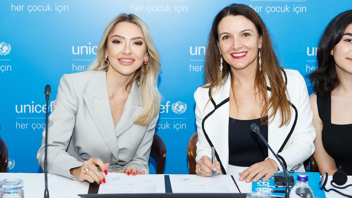 Hadise, UNICEF Türkiye’nin çocuk koruma programlarının sözcülüğüne atandı