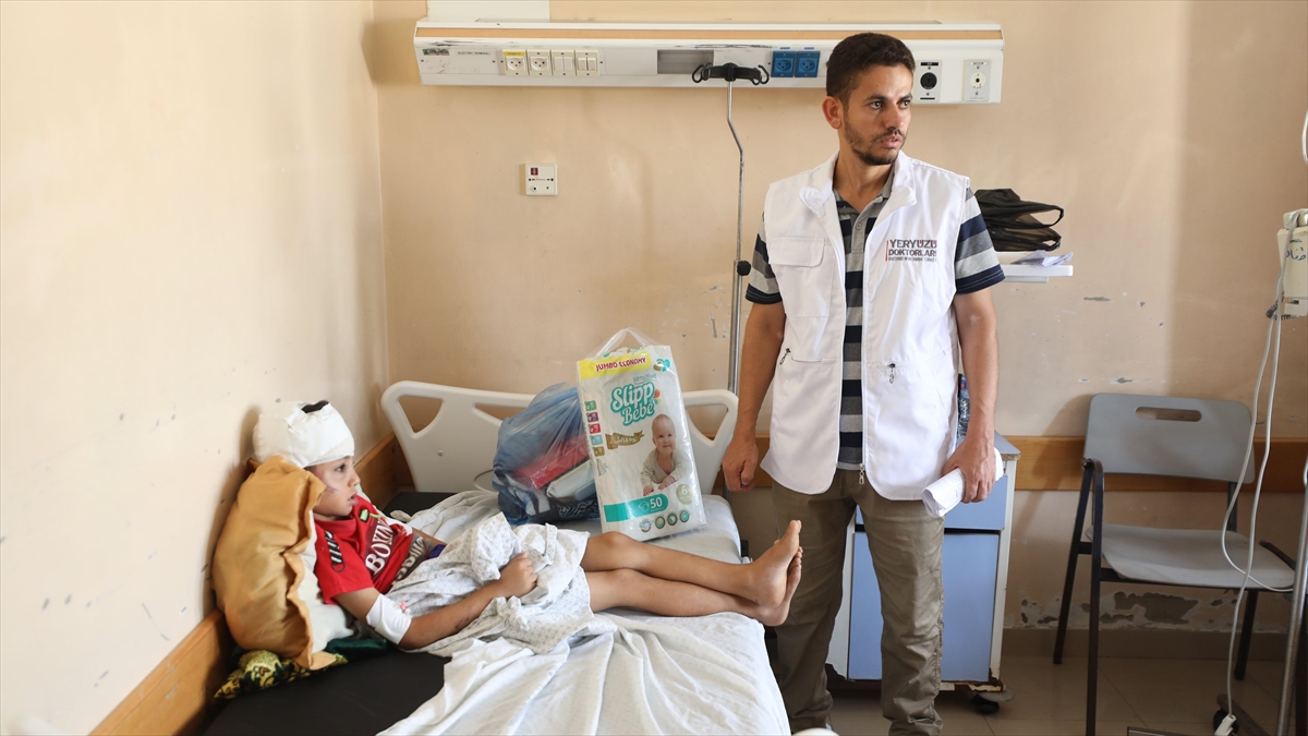 Yeryüzü Doktorları’ndan Gazze’de yardım ve sağlık hizmeti