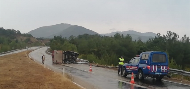 Kastamonu’da 2 trafik kazasında 3 kişi yaralandı
