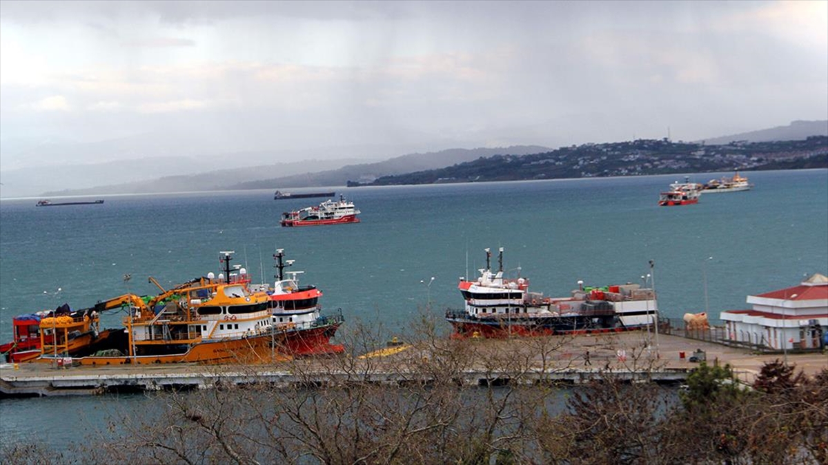 Tokat, Sinop ve Kastamonu’da kar ve fırtına hayatı olumsuz etkiliyor