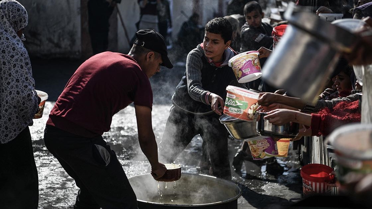 Gazze’de 570 binden fazla kişi felaket düzeyinde açlıkla karşı karşıya