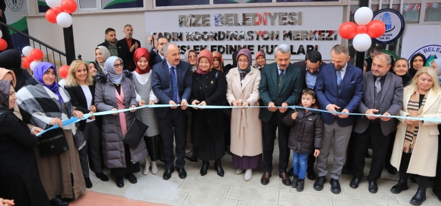 KADIN KOORDİNASYON MERKEZİ MESLEK EDİNME KURSU HİZMETE BAŞLADI…