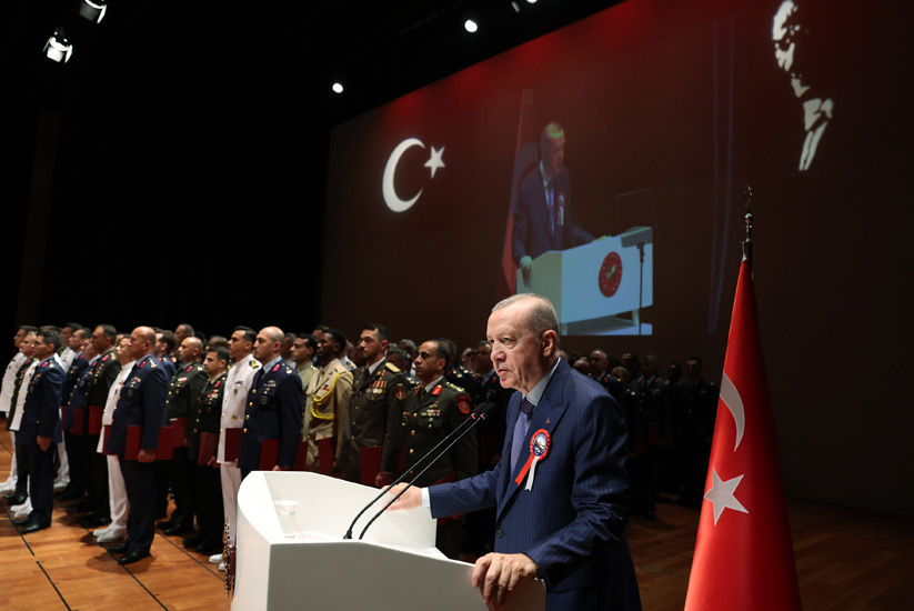 “Irak ve Suriye hattında, ülkemize tehdit oluşturacak hiçbir yapıya müsaade etmemekte kararlıyız”