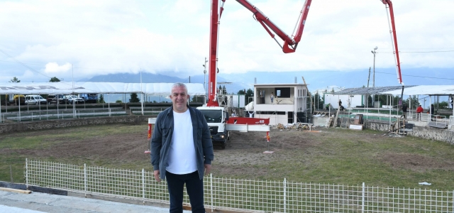 Başkan Erdem, 43. Kafkasör kültür, turi̇zm ve sanat festi̇vali̇ hazirliklarini yeri̇nde i̇nceledi̇