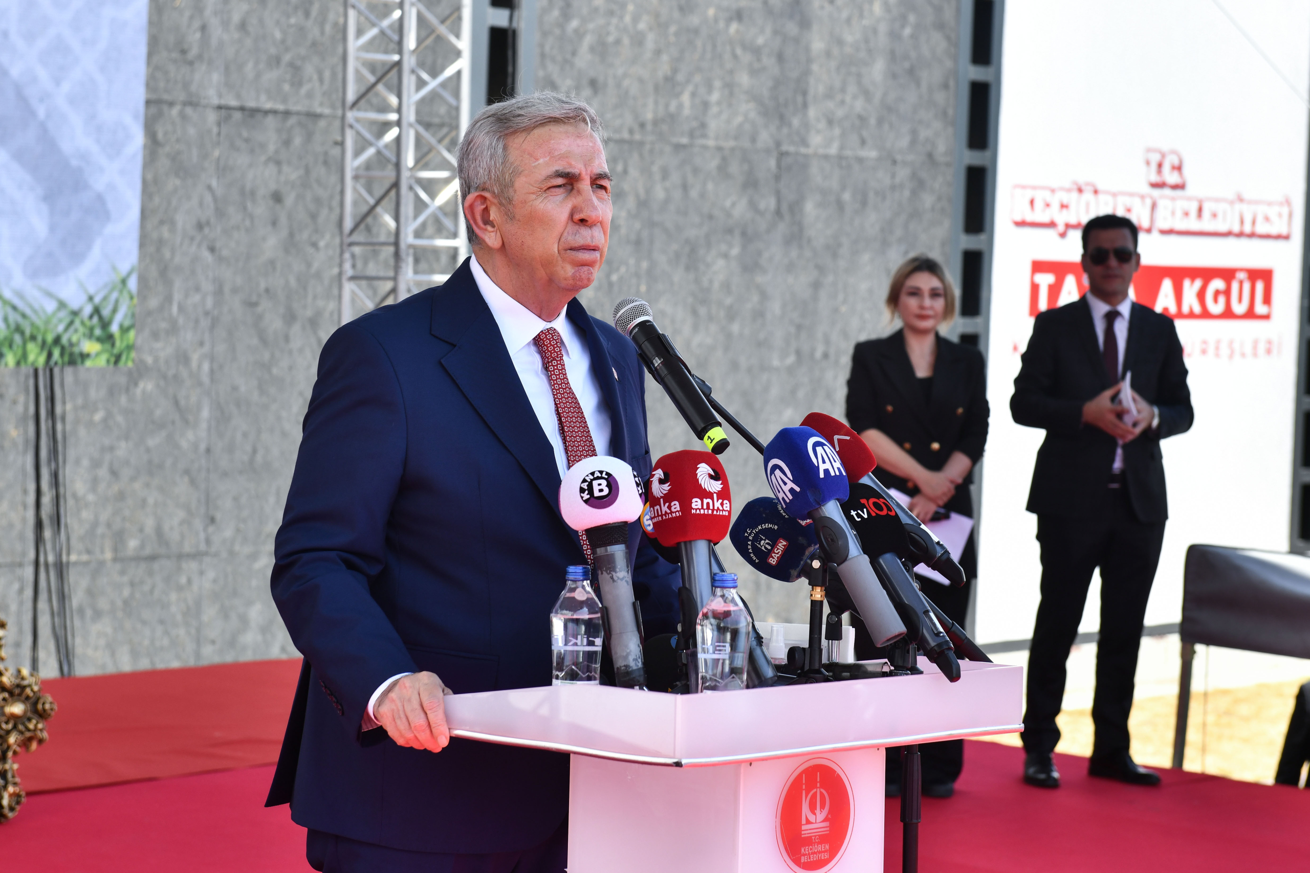 Mansur Yavaş ‘1. Geleneksel Taha Akgül Karakucak Güreşleri’nin Açılışına Katıldı