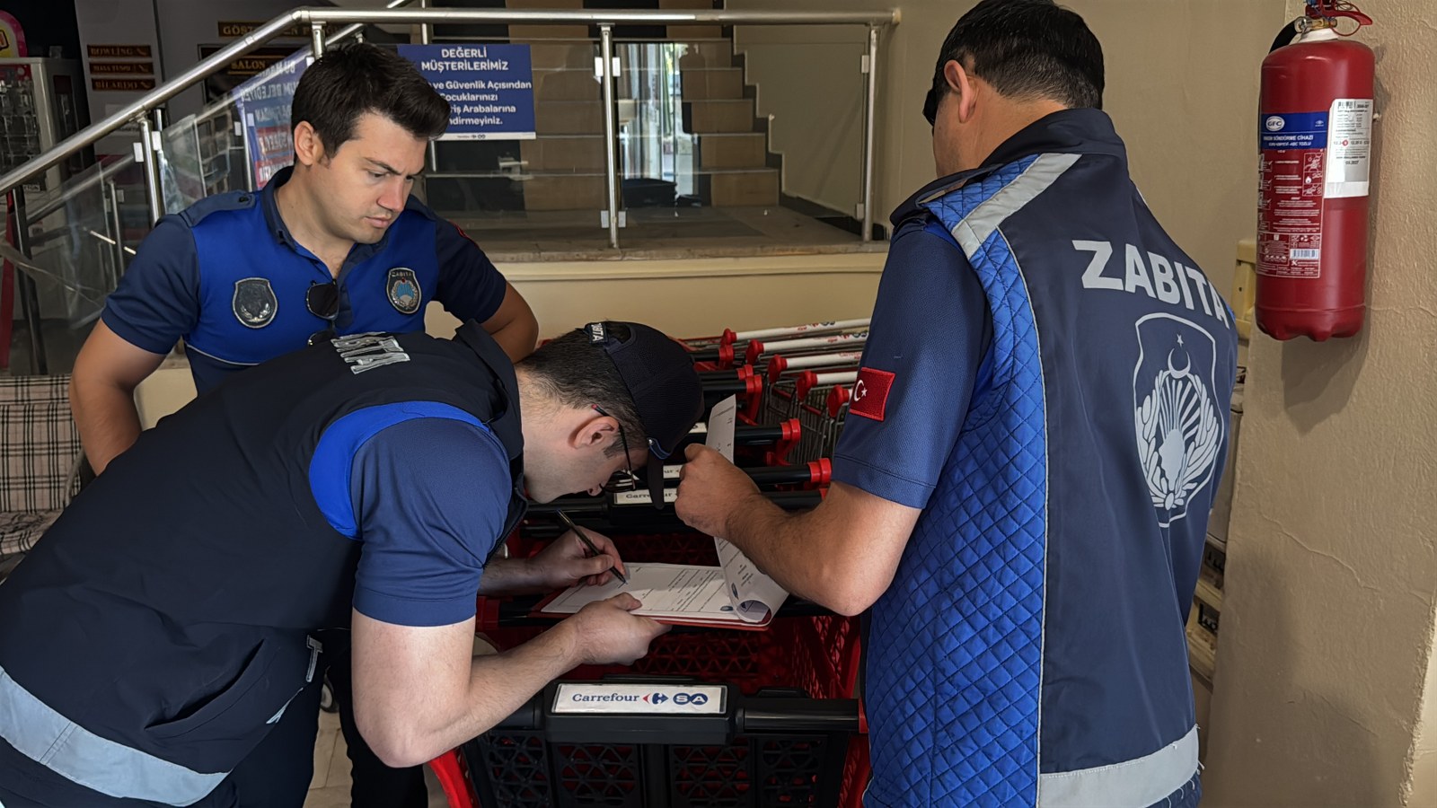 Bir Markete Daha Kapatma Cezası