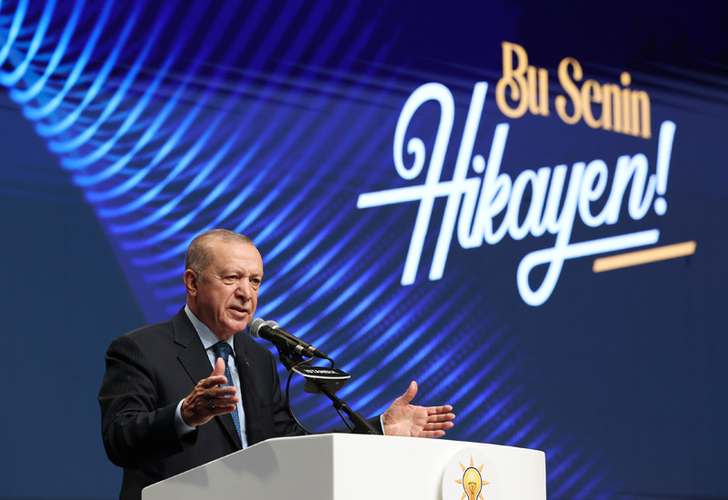 “Terör duvarını tamamen yıkarak, 86 milyon huzurlu bir geleceğe yürüyelim”