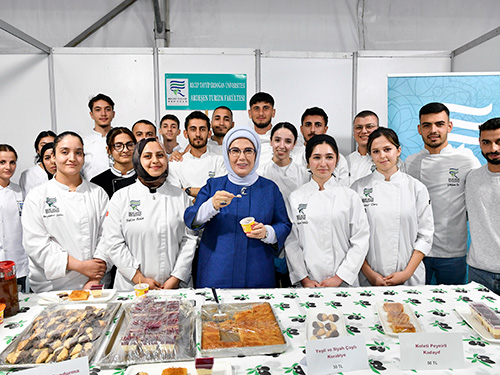 Emine Erdoğan, 5. Rize Gastronomi Günleri’ne katıldı