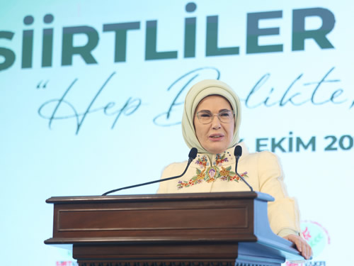Emine Erdoğan, “Siirtlilerle Buluşma” programına katıldı