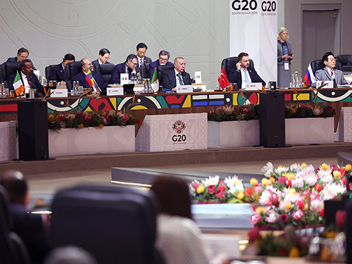 “Küresel ticaretin yeniden canlanması için köklü bir uluslararası iş birliğine ihtiyaç duyuyoruz”