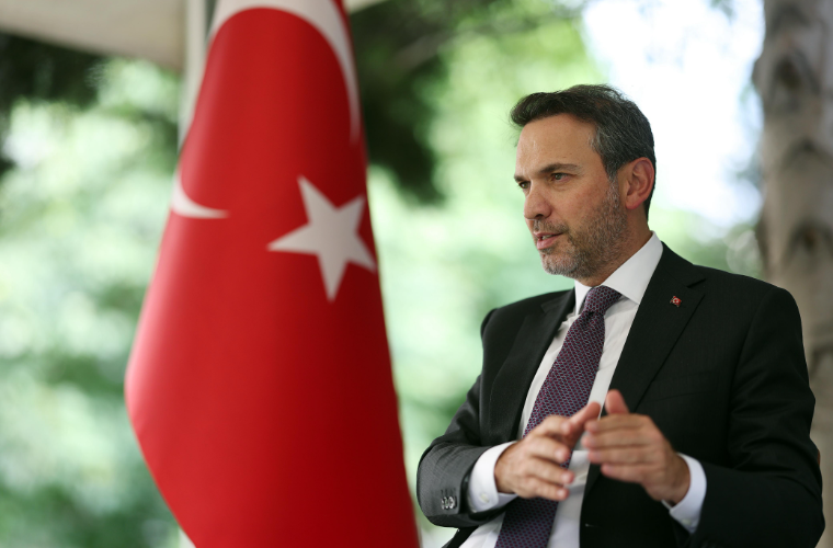 Bakan Bayraktar, Hürriyet Daily News için Yazdı