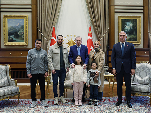 Cumhurbaşkanı Erdoğan, Gazze’de hayatını kaybeden Rajab’ın ailesini kabul etti