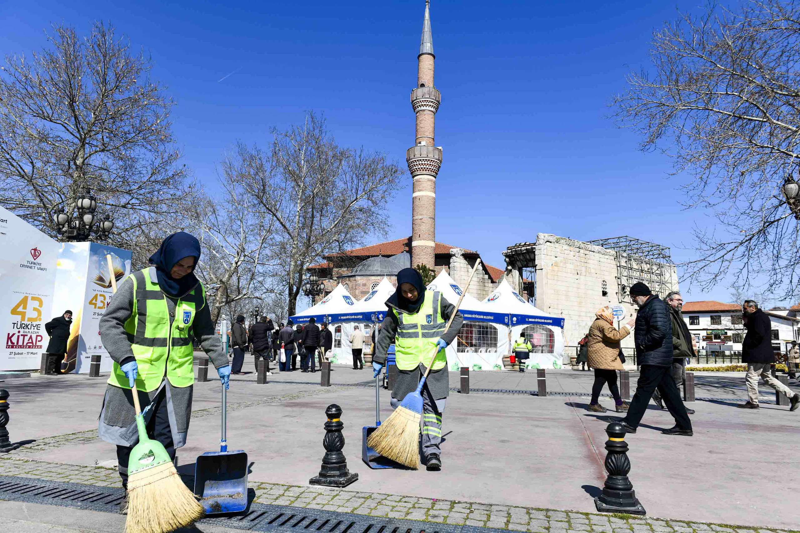 Temiz Bir Başkent İçin Ekipler Sahada