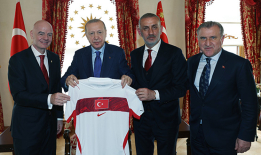 Cumhurbaşkanımız Erdoğan, Bak, Infantino ve Hacıosmanoğlu’nu Kabul Etti