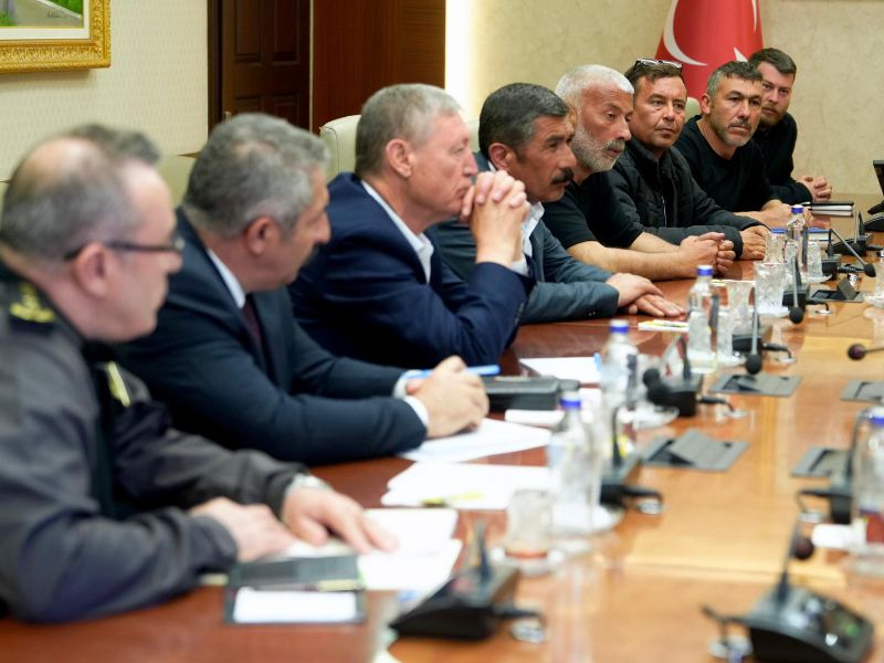 Ankara’da Devam Eden Maden İşçilerinin Eylemlerini Değerlendirmek Amacıyla İşçi ve İşveren Tarafları Arasında Bir Görüşme Gerçekleştirilmektedir