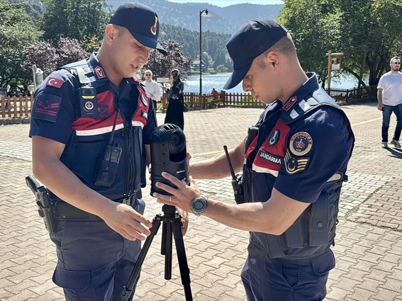 Bolu’daki Doğal Parklarda Jandarma “Karagöz” ile Huzur Nöbetinde